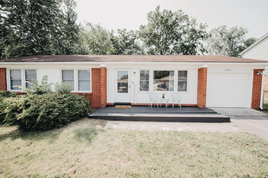Hot Tub, Pool Table, Sleeps 10